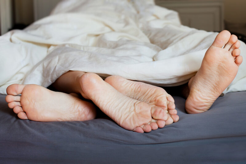 How to Last Longer in Bed: A Detailed Guide for Men