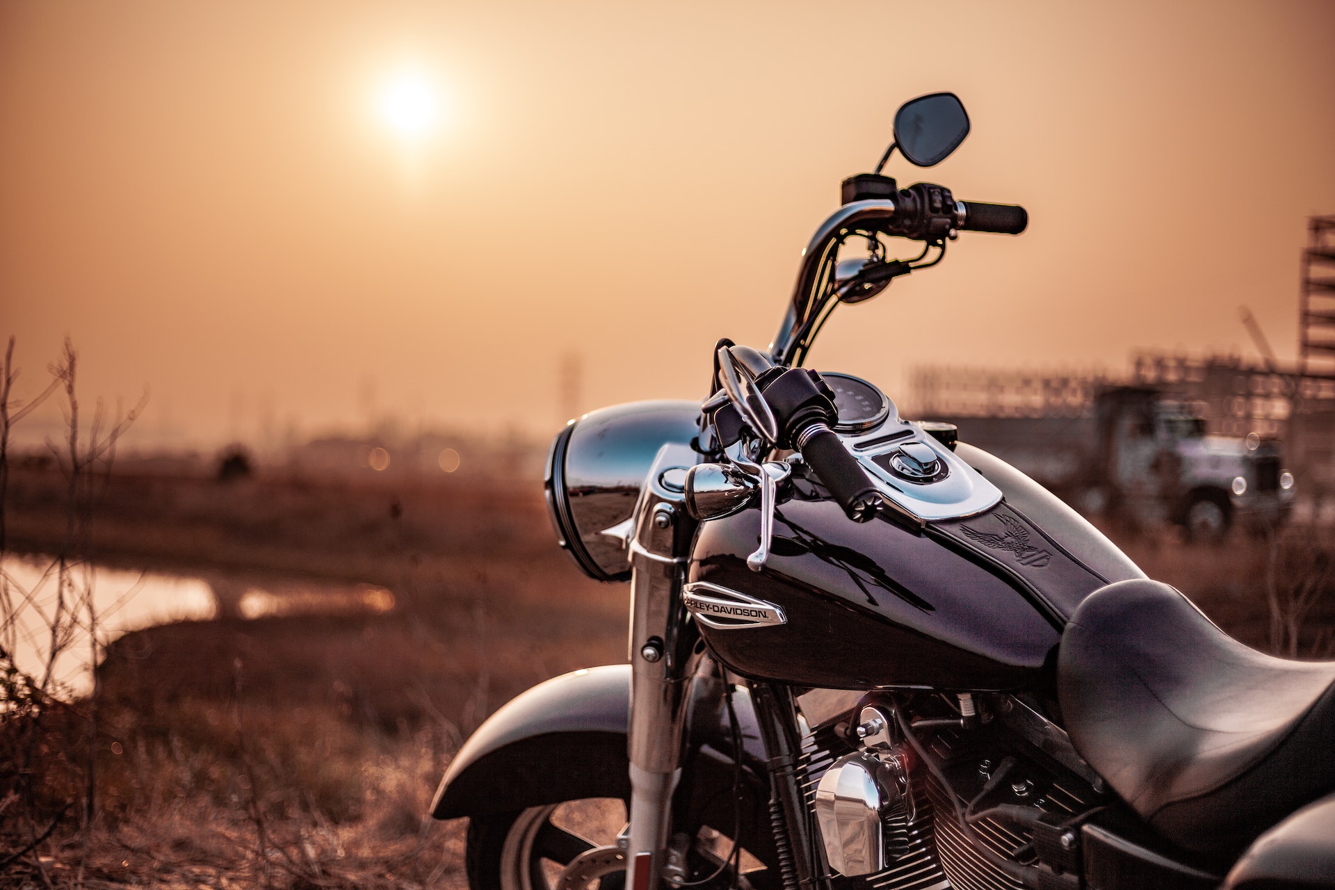 Starting Your Own Business Selling Motorcycles Online