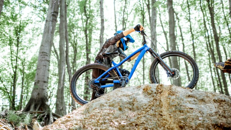 Surviving The Hills: Tips For Climbing on A One-Speed Bike